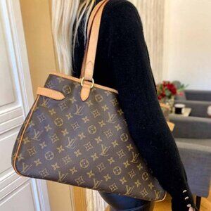 💎✨AUTHENTIC✨💎 Louis Vuitton Monogram Batignolles Horizontal